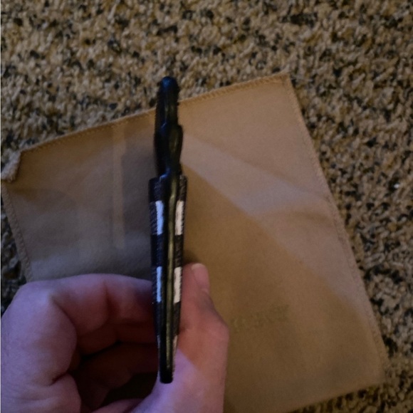 Men’s Burberry Archive Beige 4 Slot Cardholder - Picture 6 of 8